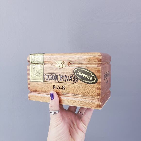 Empty Wood Cigar Box Arturo Fuente Flor Fina 8-5-8 Maduro Dominican Republic - Picture 13 of 13
